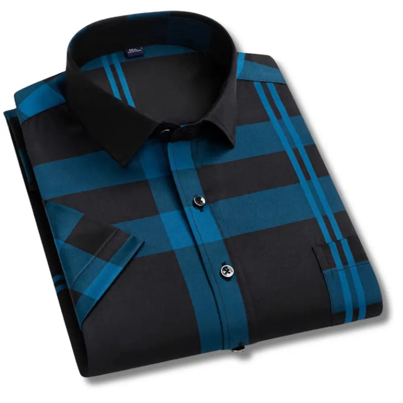 Camisa Masculina Manga Curta com fechamento em botões