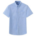 Camisa masculina com fechamento em botões e manga curta, modelagem que se adapta em qualquer corpo.