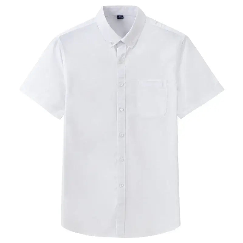 Camisa masculina com fechamento em botões e manga curta, modelagem que se adapta em qualquer corpo.