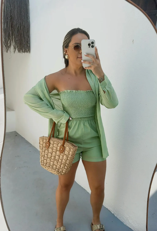 Conjunto April