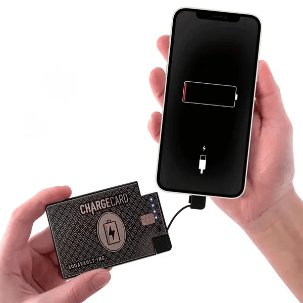 ChargeCard - Carregador Portátil com Formato de Cartão