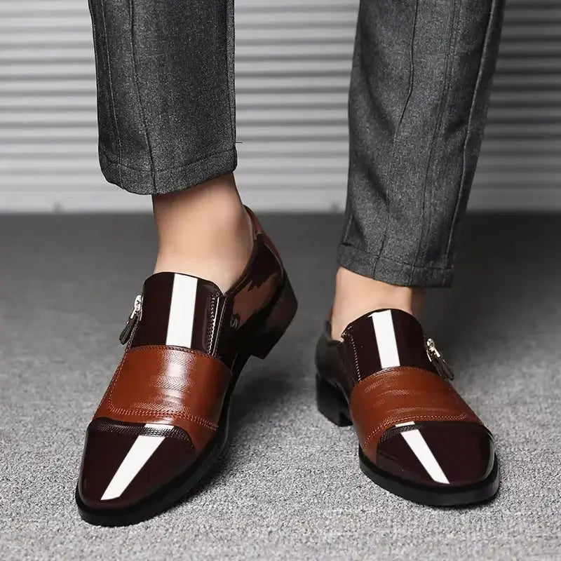 Sapato Social Masculino Em Couro confortável, modelo social, ideal para uso diário e ocasiões especiais.