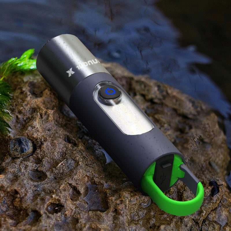 Lanterna power LED com zoom