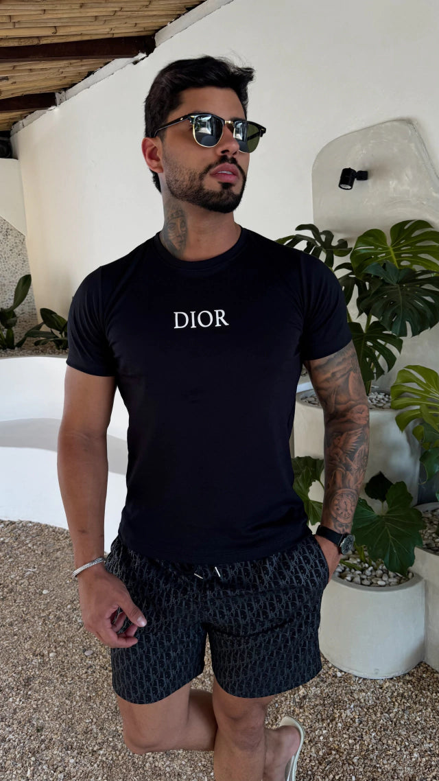 CAMISETA DIOR NOME CENTRAL - PRETA